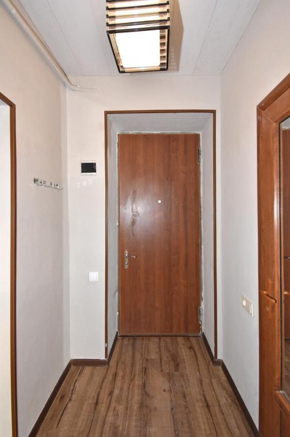 Apartment Near Sasundci Davit Metro Station Erevan Exterior foto