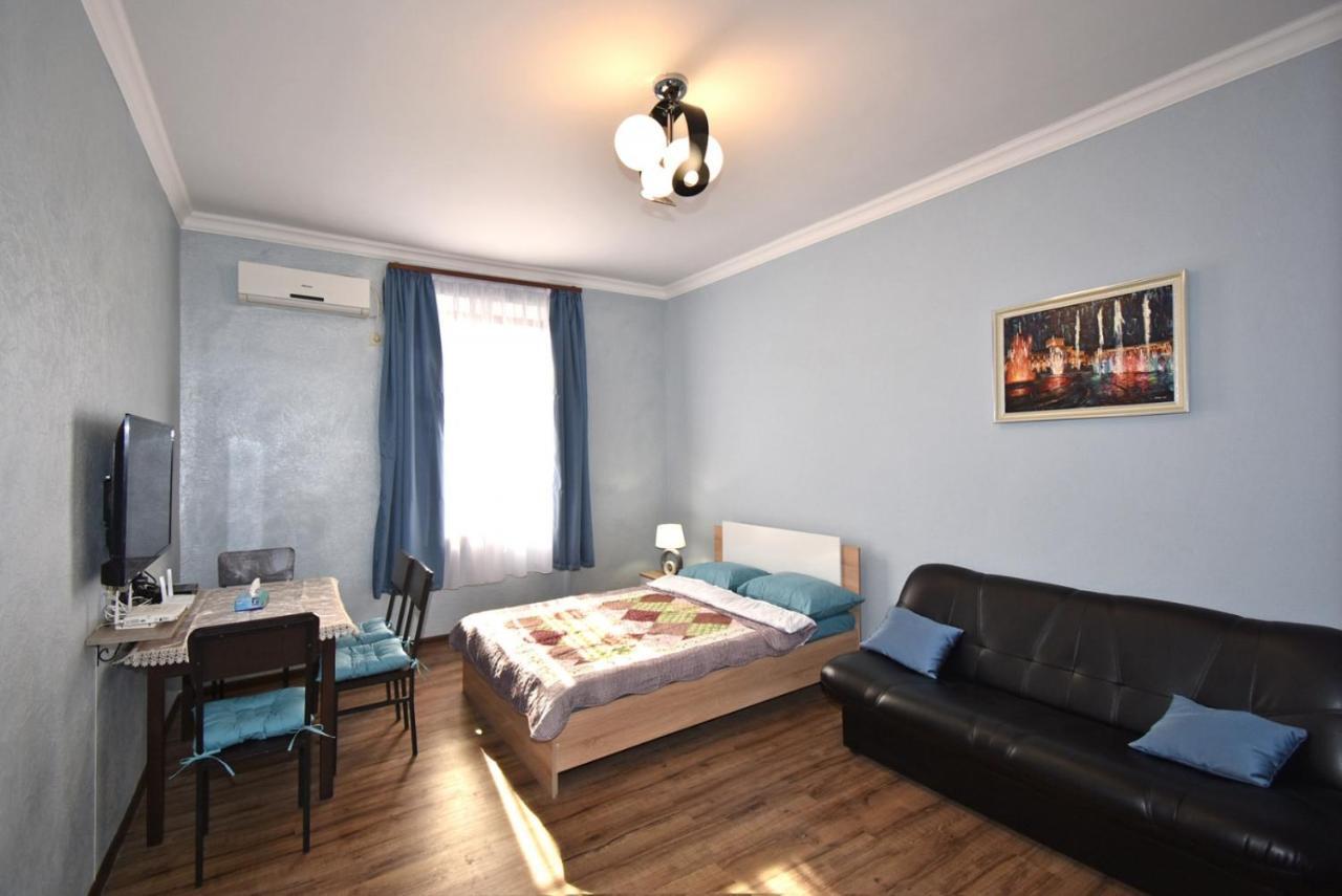 Apartment Near Sasundci Davit Metro Station Erevan Exterior foto