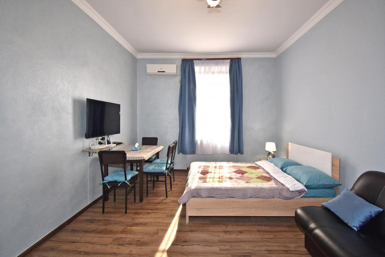 Apartment Near Sasundci Davit Metro Station Erevan Exterior foto